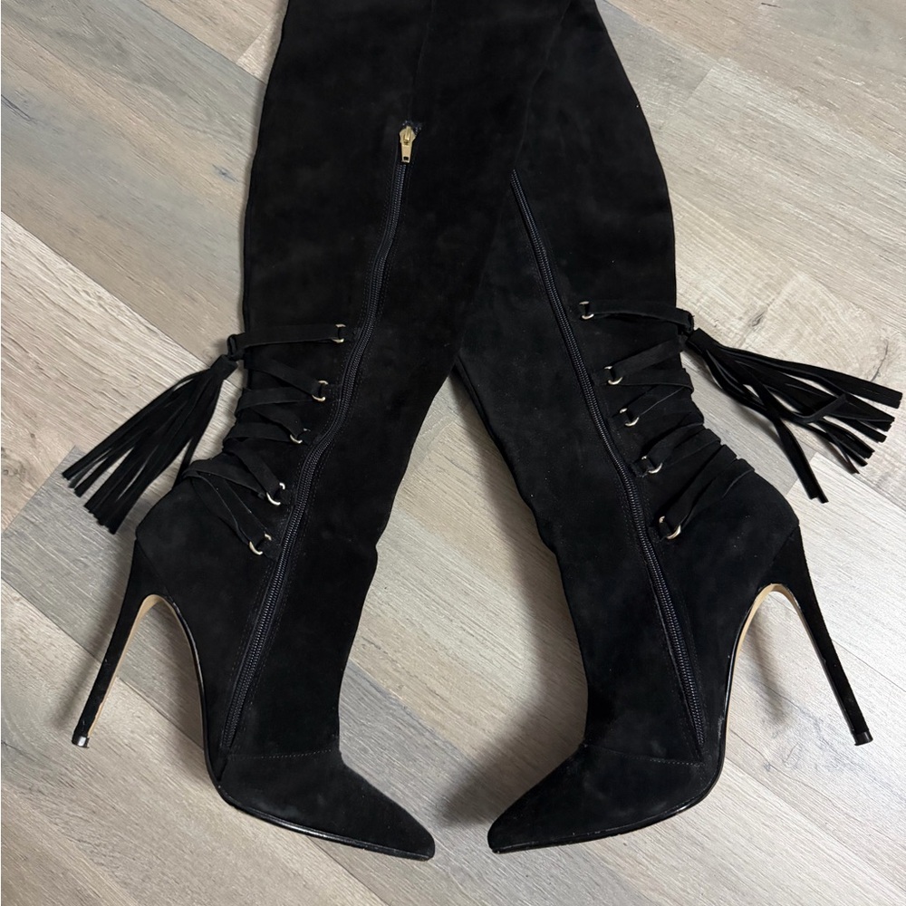 Steve Madden Black Suede Knee-High Boots – Size 9